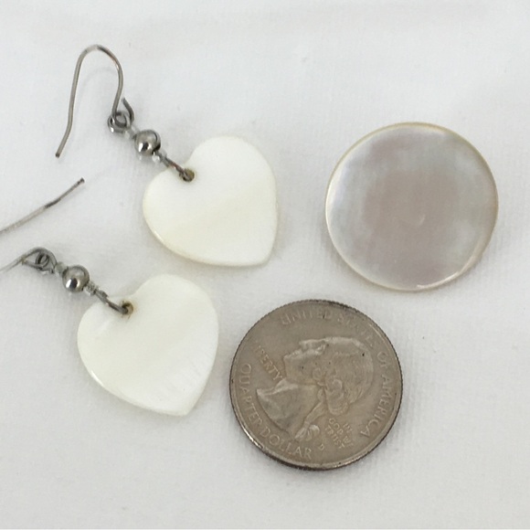 Vintage Mother of Pearl Heart Earrings and Circle Brooch Old Estate Jewelry Lot - Picture 8 of 11